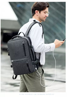 耐久の黒いポリエステル人ビジネスは偶然様式0.6kgの重量をBackpack